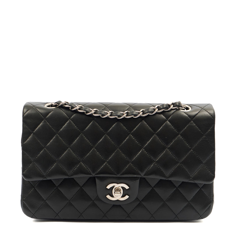Picture of Chanel Shoulder Bag Classic Double Flap - Medium in Black, Lambskin Leather