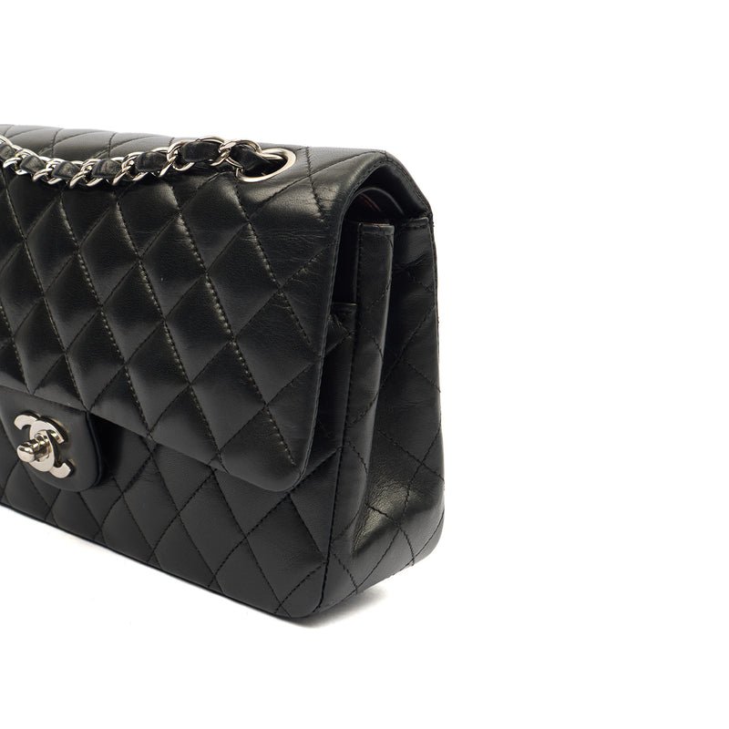 Picture of Chanel Shoulder Bag Classic Double Flap - Medium in Black, Lambskin Leather