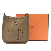 Picture of Hermes Cross Body Evelyne 16 in Etoupe, Clemence Leather