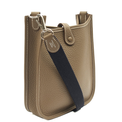 Picture of Hermes Cross Body Evelyne 16 in Etoupe, Clemence Leather