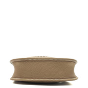 Picture of Hermes Cross Body Evelyne 16 in Etoupe, Clemence Leather