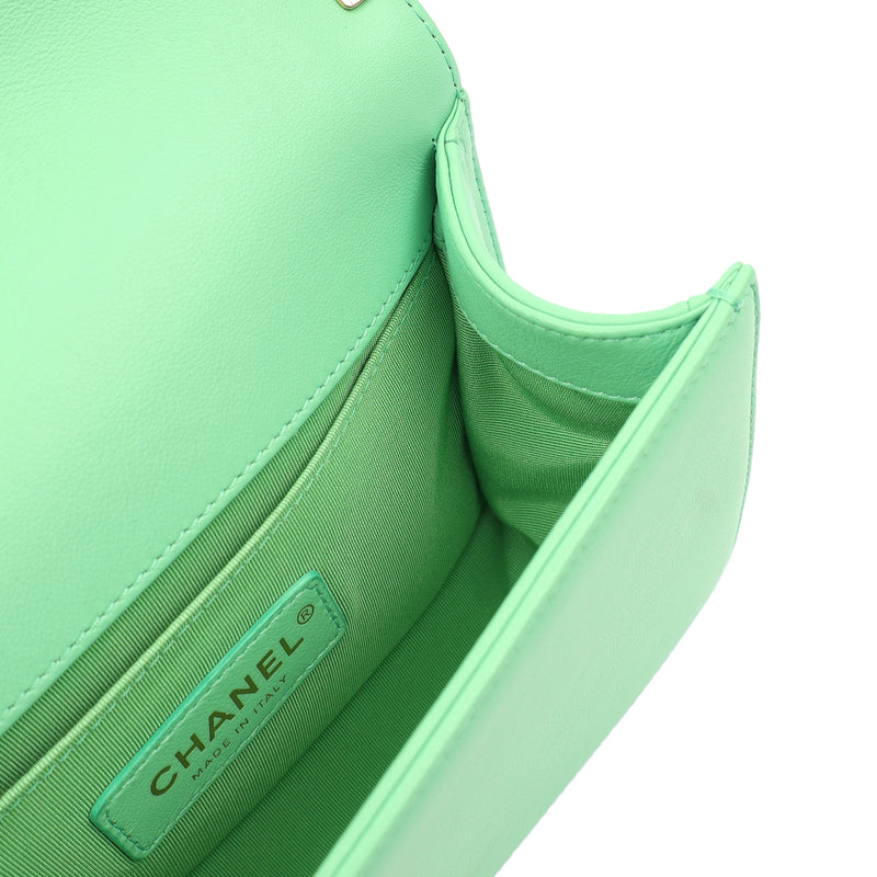 Picture of Chanel Shoulder Bag Boy - Small in Green, Calfskin Leather