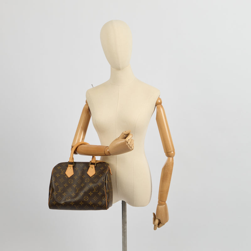 Picture of Louis Vuitton Top Handle Speedy 25 in Monogram, Canvas