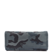 Picture of Marc Jacobs Tote The Tote Bag in camo blue, invalid
