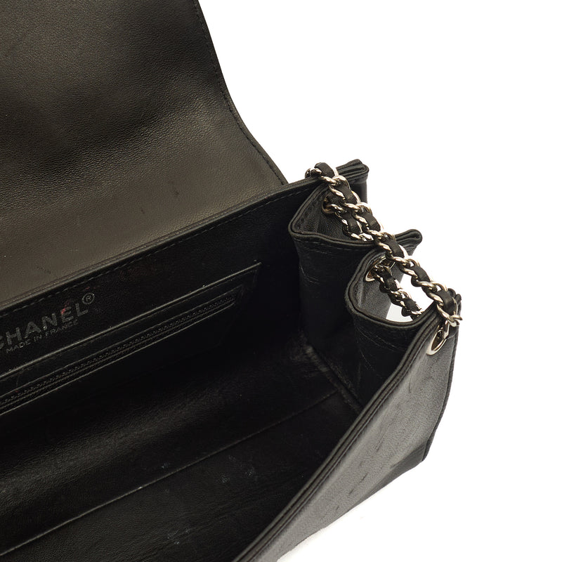 Picture of Chanel Shoulder Bag Mademoiselle East West Flap in Black, Calfskin Leather