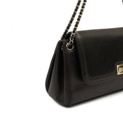 Picture of Chanel Shoulder Bag Mademoiselle East West Flap in Black, Calfskin Leather