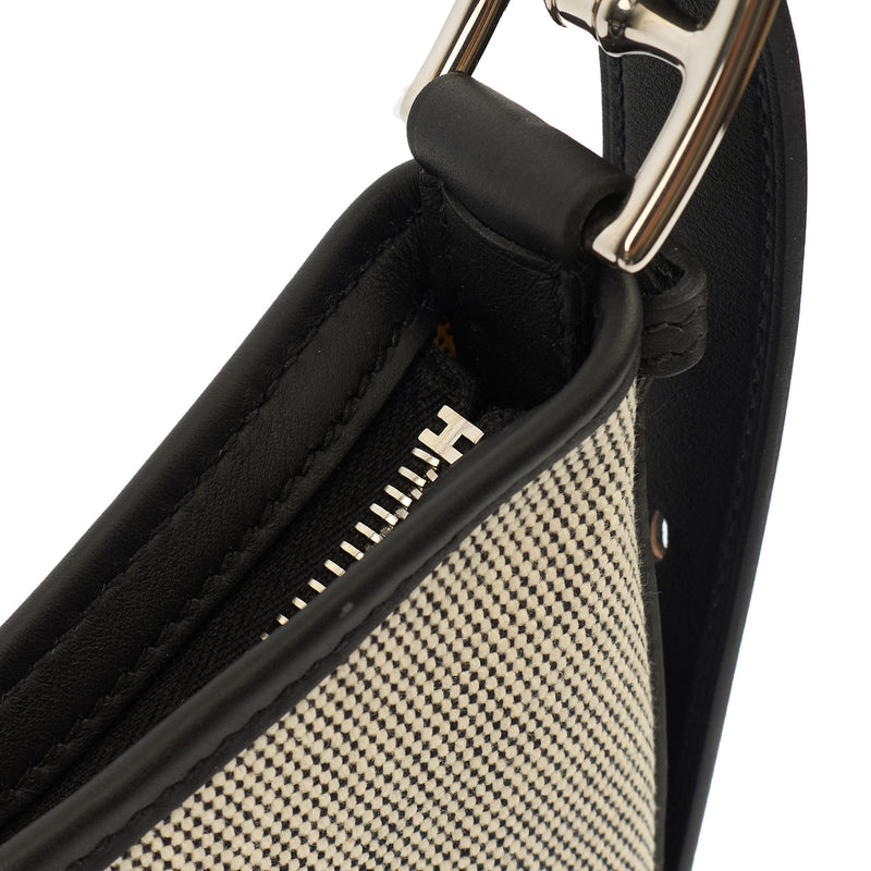Picture of Hermes Shoulder Bag Arcon in Black, Fabric