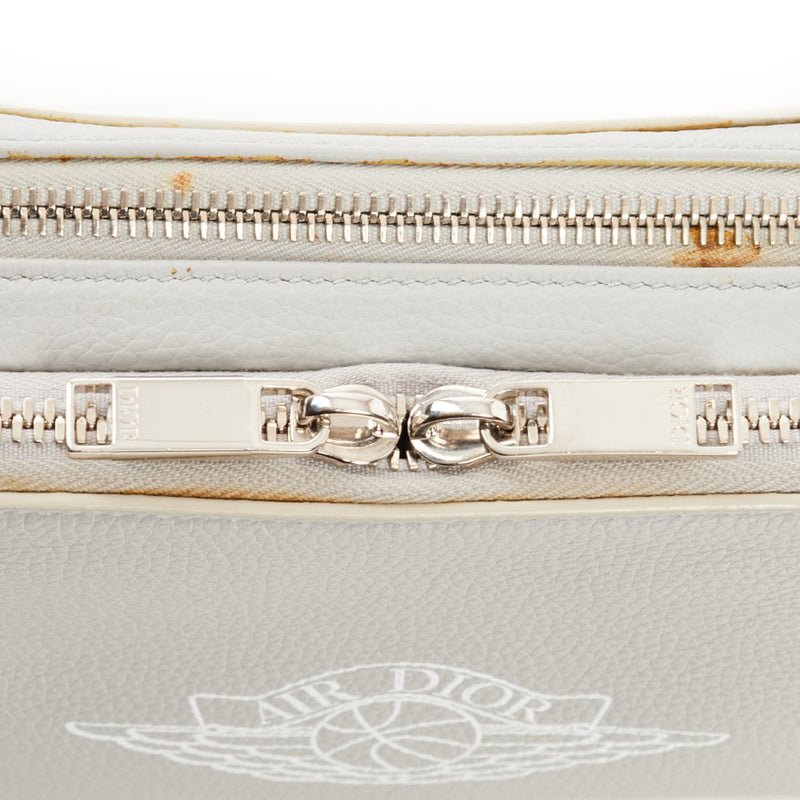 Picture of Christian Dior Cross Body Dior X Jordan Wings Messenger Bag in White, Calfskin
