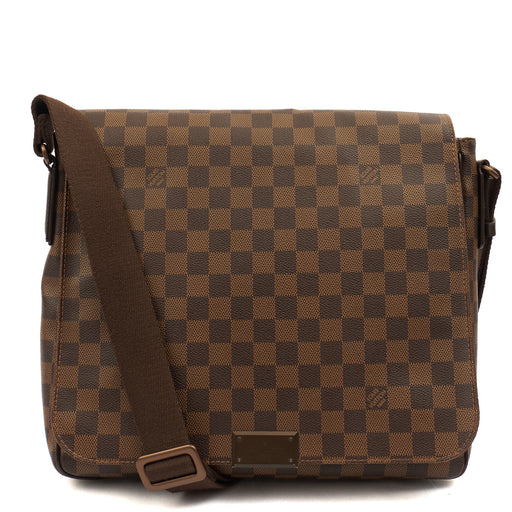 Picture of Louis Vuitton Cross Body District GM in Monogram, Canvas