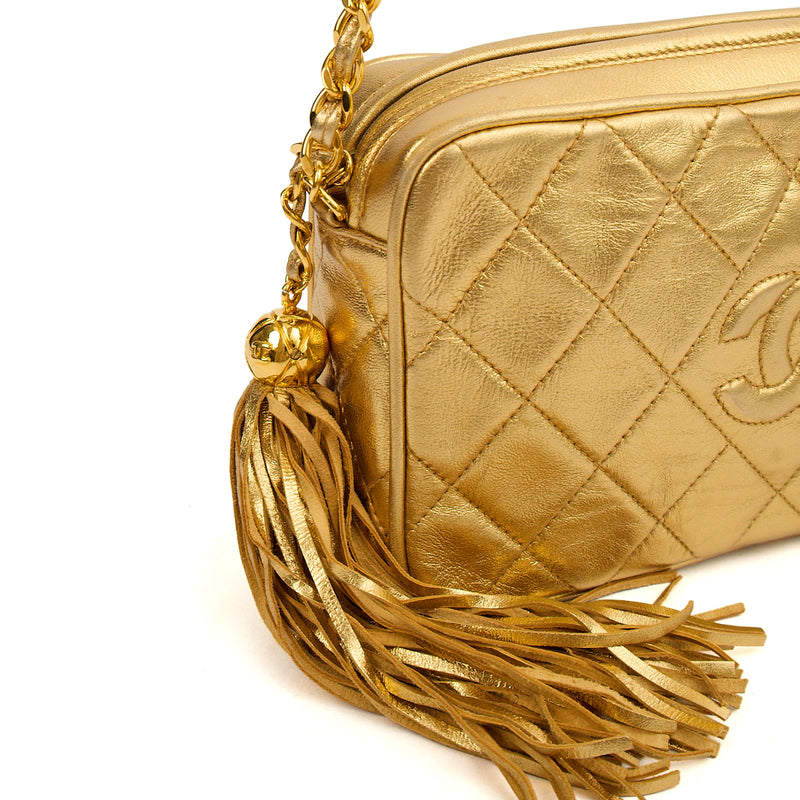 Picture of Chanel Cross Body Vintage Camera Bag  in Metallic, Leather