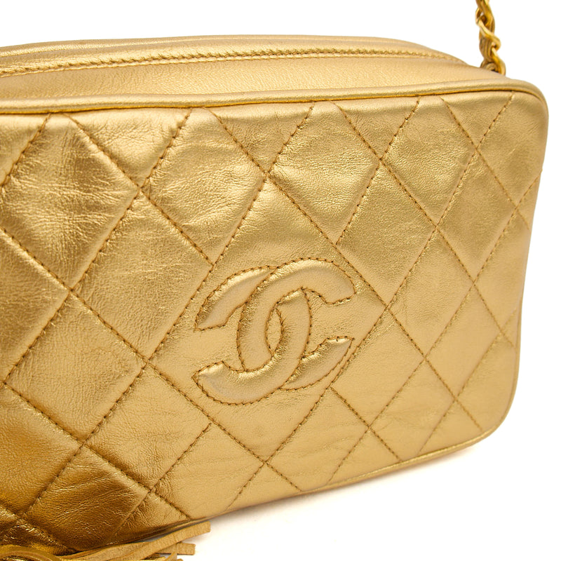 Picture of Chanel Cross Body Vintage Camera Bag  in Metallic, Leather