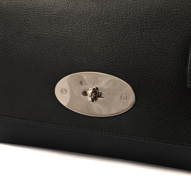 Picture of Mulberry Cross Body Lily - Large in Black, Leather
