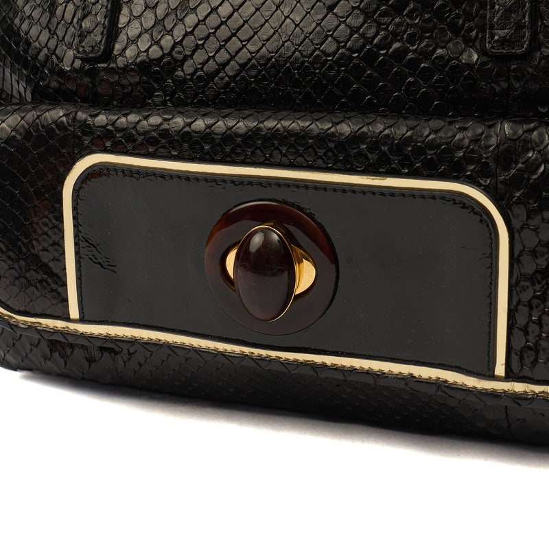 Picture of Anya Hindmarch Shoulder Bag Shoulder Bag in Black, Exotic Effect Leather