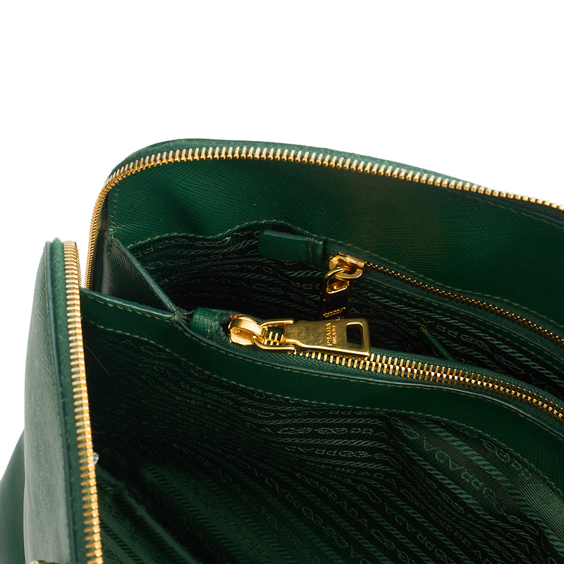 Picture of Prada Tote Lux Tote in Green, Saffiano Leather