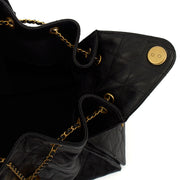 Picture of Chanel Shoulder Bag Chanel 25 - Medium in Black, Calfskin Leather