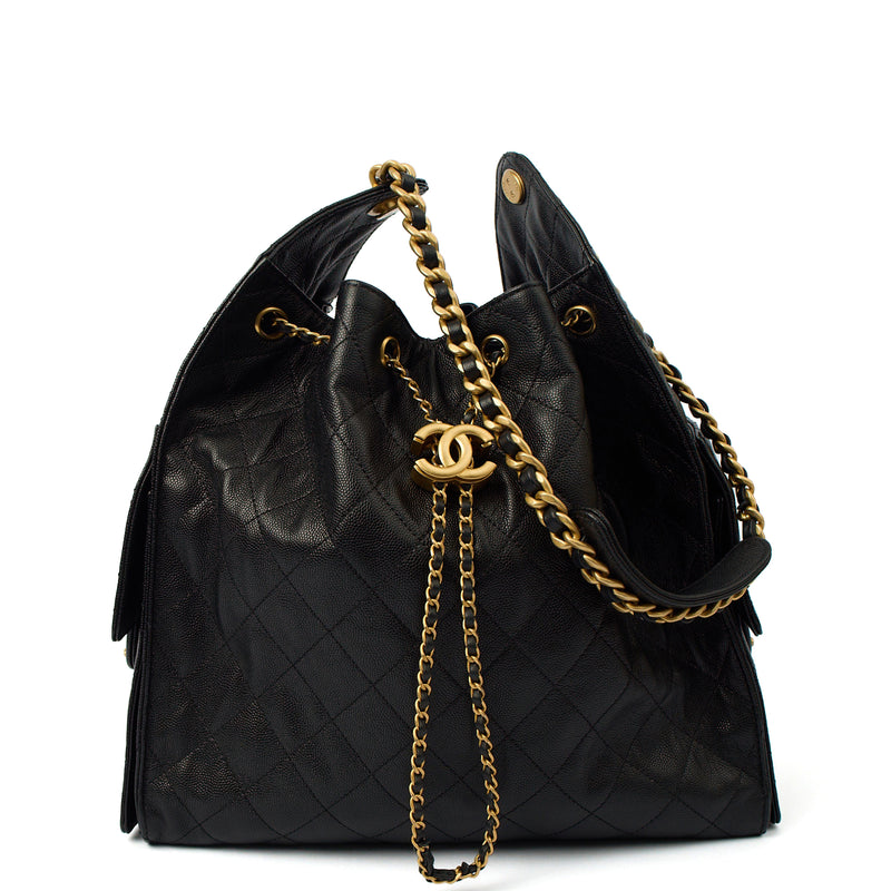 Picture of Chanel Shoulder Bag Chanel 25 - Medium in Black, Calfskin Leather