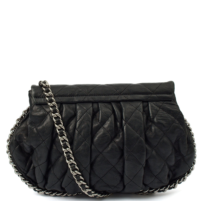 Picture of Chanel Cross Body Chain Flap Bag in Black, Calfskin Leather