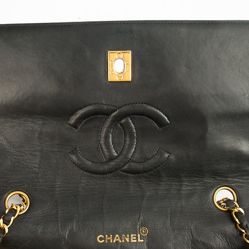 Picture of Chanel Shoulder Bag Vintage Flap Bag  in Black, Lambskin Leather
