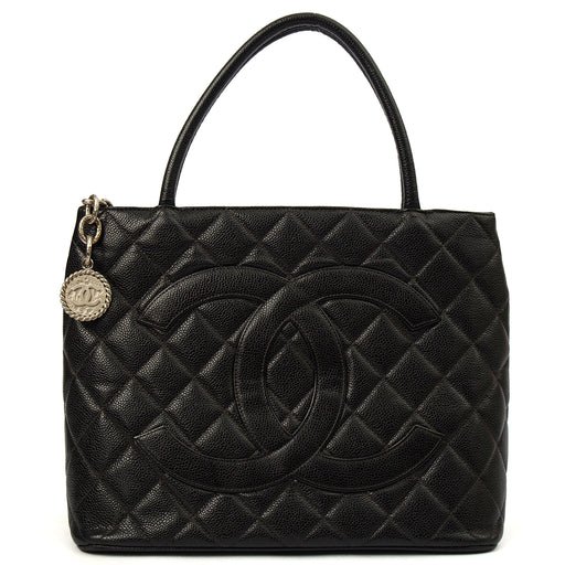 Picture of Chanel Tote Medaillon Tote in Black, Caviar Leather