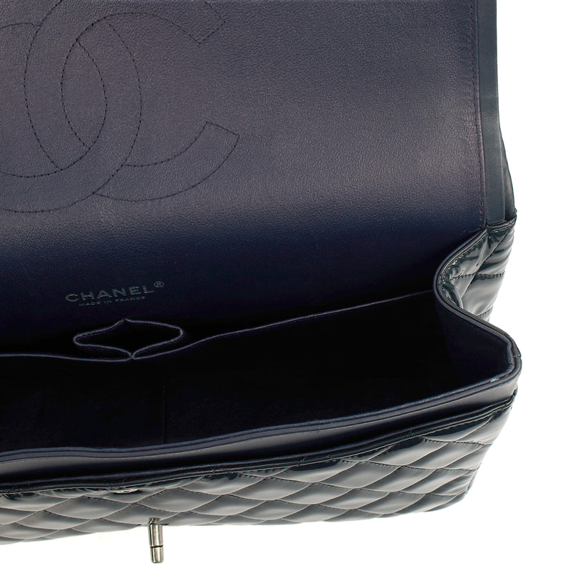 Picture of Chanel Shoulder Bag Classic - Maxi in Navy, Patent Leather