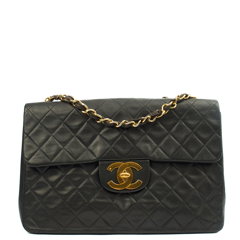 Picture of Chanel Shoulder Bag Maxi Jumbo XL in Black, Lambskin Leather