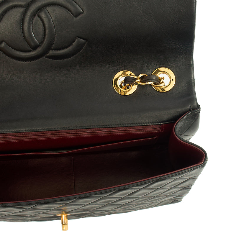 Picture of Chanel Shoulder Bag Maxi Jumbo XL in Black, Lambskin Leather