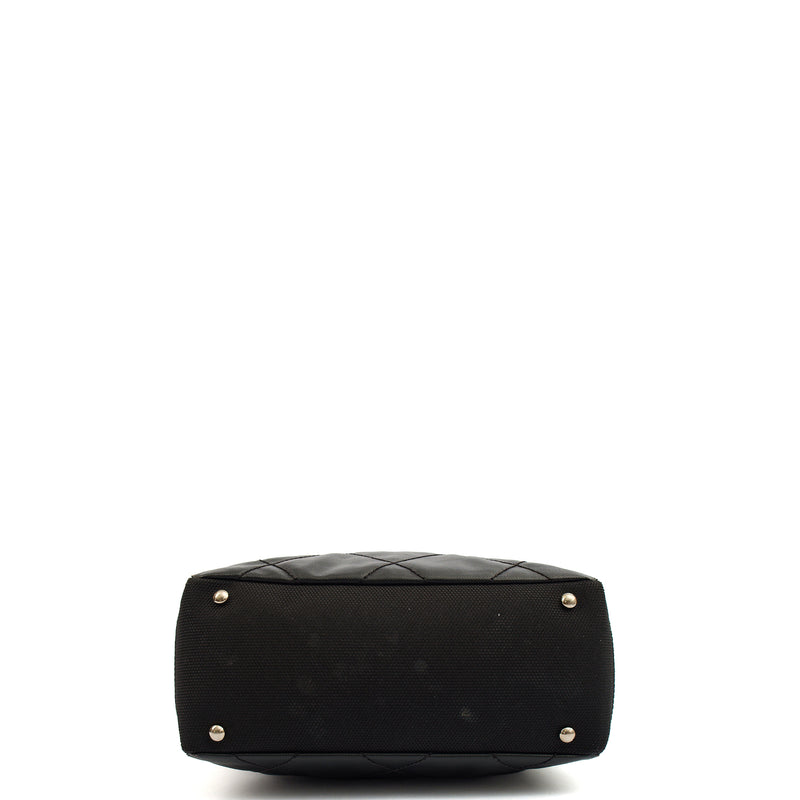 Picture of Chanel Tote Paris-Biarritz Tote - Large  in Black, Canvas