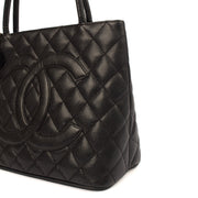 Picture of Chanel Tote Medaillon Tote in Black, Caviar Leather