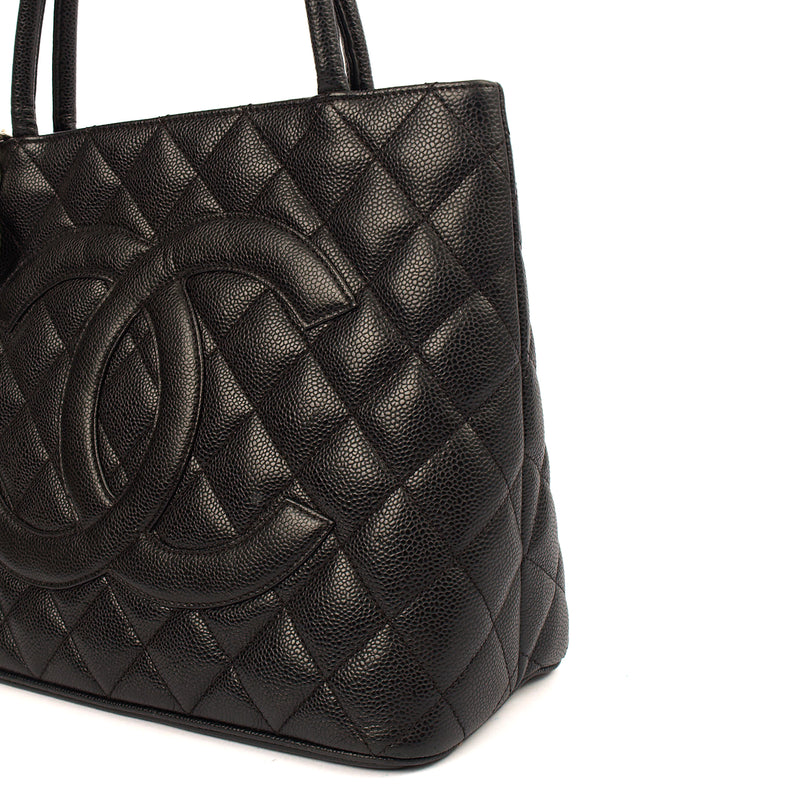 Picture of Chanel Tote Medaillon Tote in Black, Caviar Leather