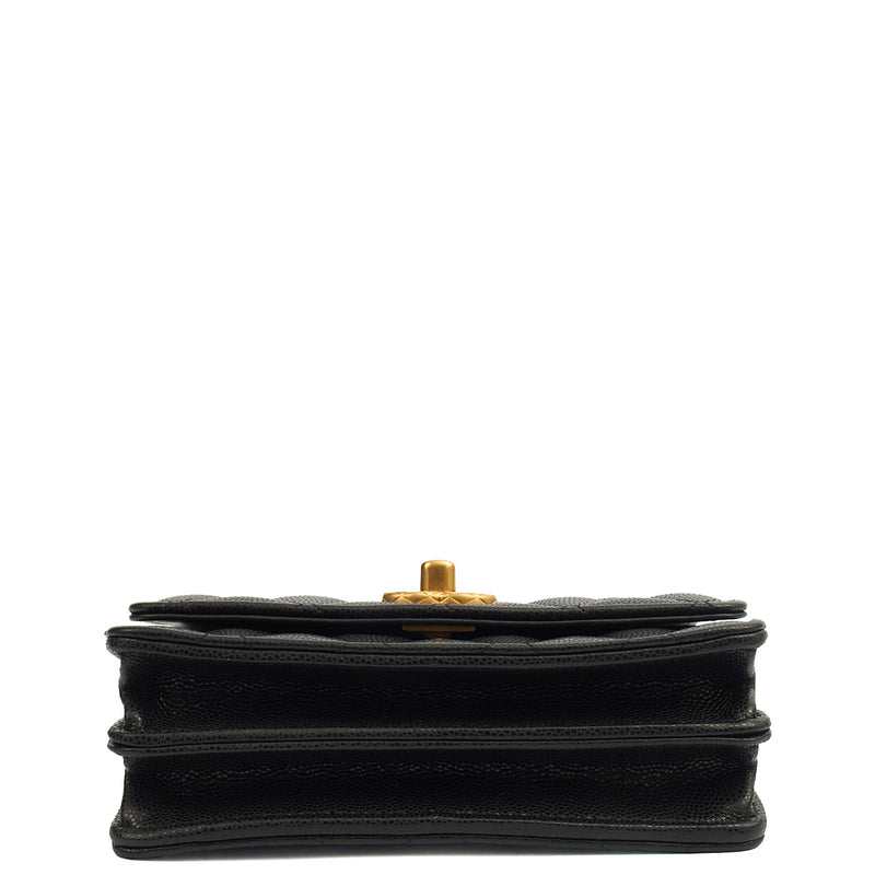 Picture of Chanel Cross Body Wallet on Chain in Black, Caviar Leather