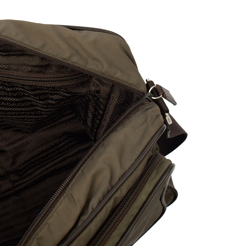 Picture of Prada Cross Body Nylon Messenger in Grey, Nylon