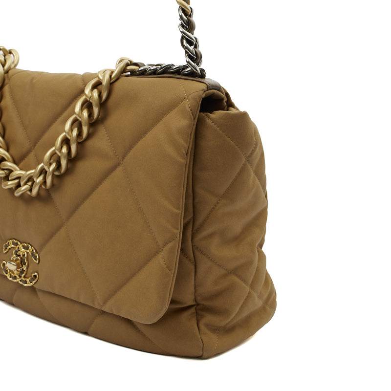 Picture of Chanel Tote Chanel 19 Large in Brown, Fabric