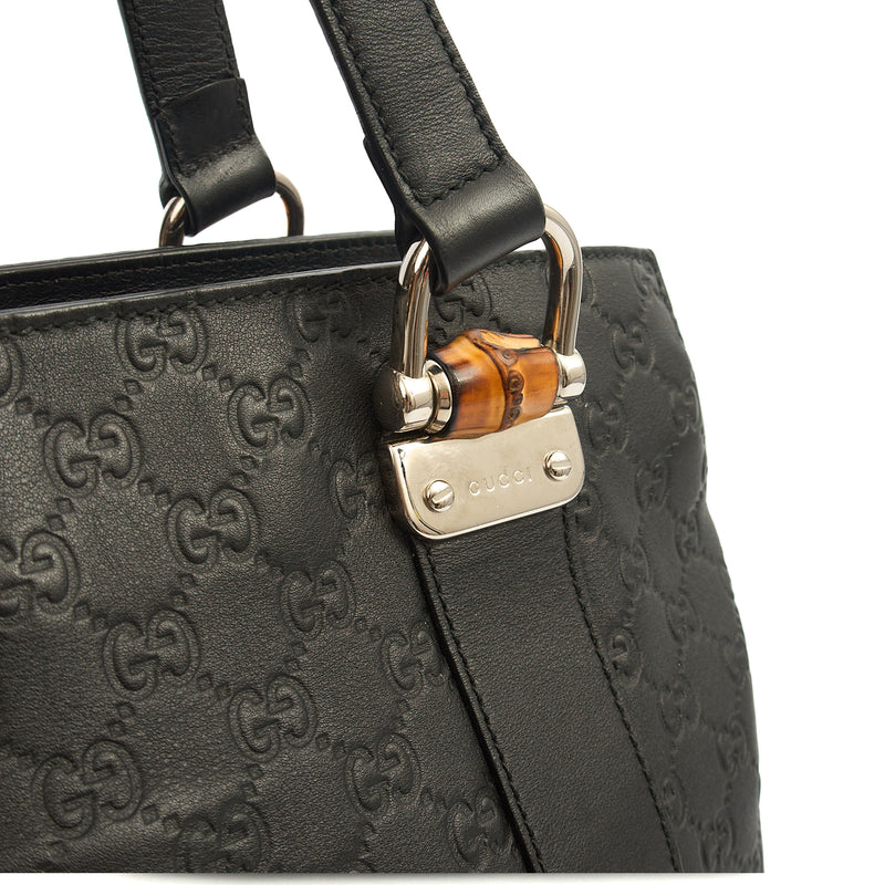 Picture of Gucci Tote Tote in Black, Guccissima