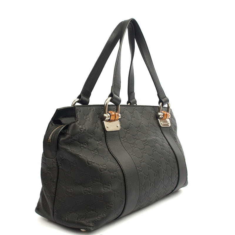 Picture of Gucci Tote Tote in Black, Guccissima