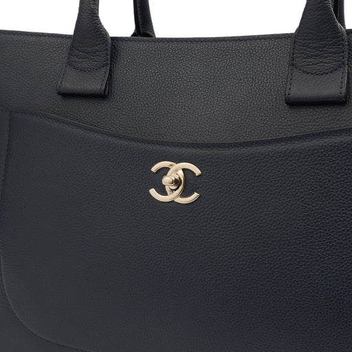 Picture of Chanel Tote Executive Shopper Tote in Blue, Calfskin Leather