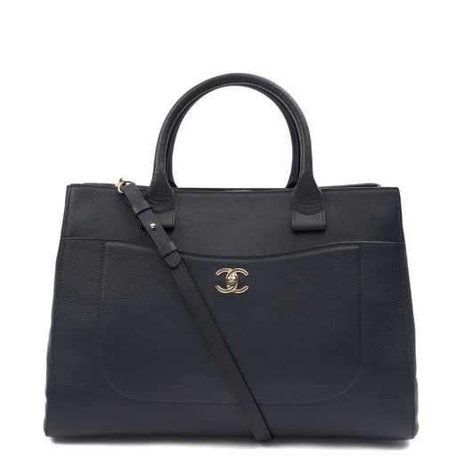 Picture of Chanel Tote Executive Shopper Tote in Blue, Calfskin Leather