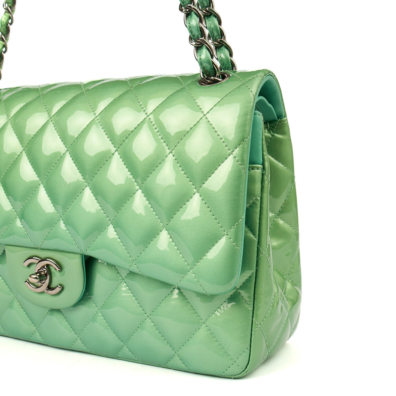 Picture of Chanel Shoulder Bag Classic Double Flap - Large in Green, Patent Leather