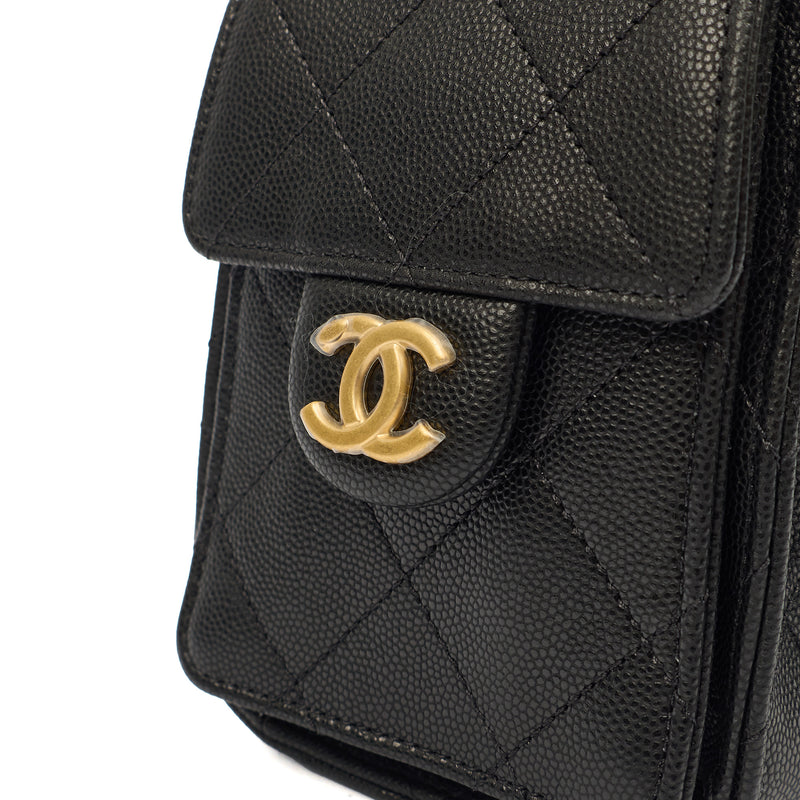 Picture of Chanel Shoulder Bag Chanel 25 in Black, Calfskin Leather