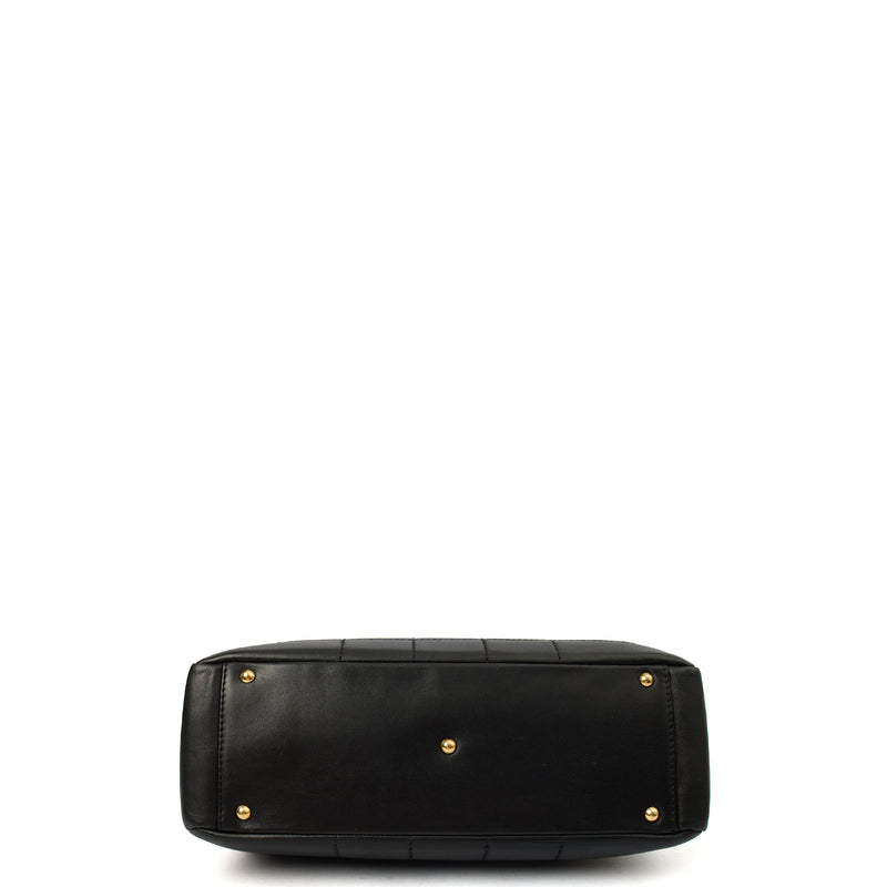 Picture of Chanel Tote Chocolate Bar Tote in Black, Calfskin Leather