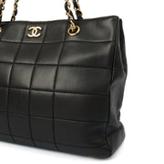 Picture of Chanel Tote Chocolate Bar Tote in Black, Calfskin Leather