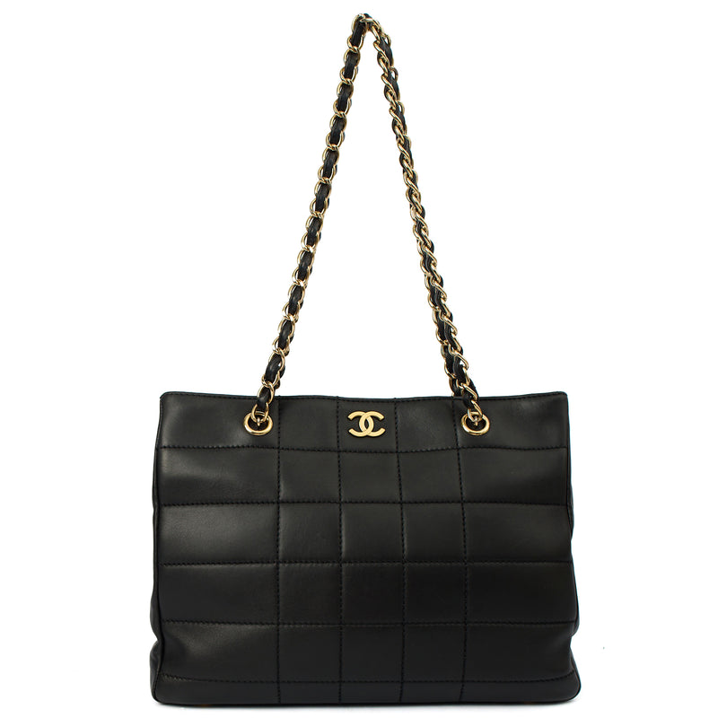 Picture of Chanel Tote Chocolate Bar Tote in Black, Calfskin Leather