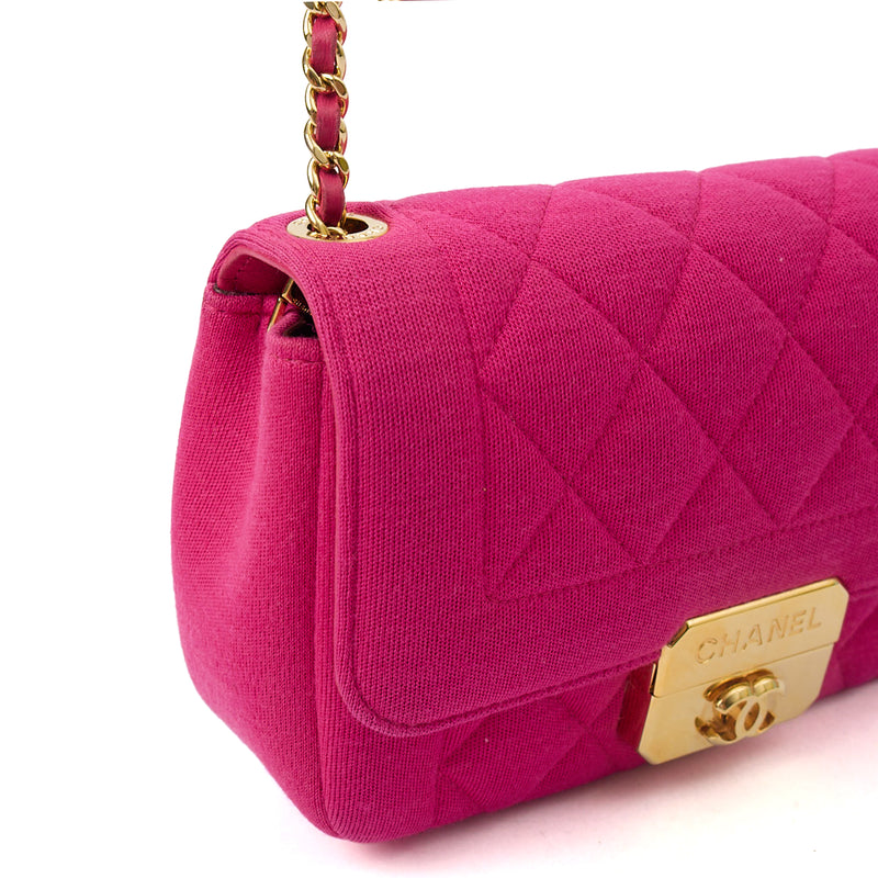 Picture of Chanel Shoulder Bag Chic With Me in Pink, Fabric