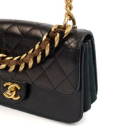 Picture of Chanel Shoulder Bag Shoulder Bag in Black, Lambskin Leather