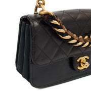 Picture of Chanel Shoulder Bag Shoulder Bag in Black, Lambskin Leather