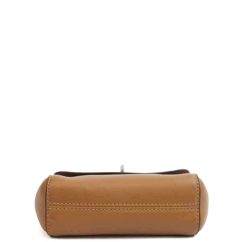 Picture of Mulberry Mini Bag Lily in Oak, Calfskin Leather