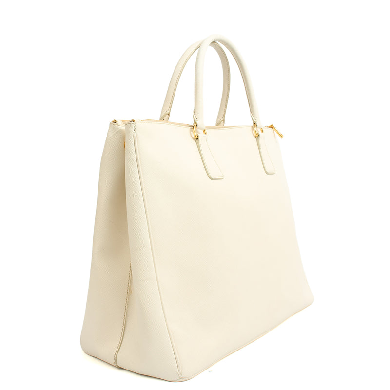 Picture of Prada Tote Galleria - Large Double Zip Tote in White, Saffiano Leather