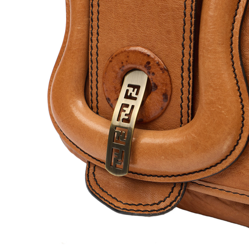 Fendi Shoulder Bag B Bag in Brown, Leather
