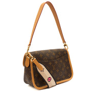 Picture of Louis Vuitton Cross Body Diane Satchel in Monogram, Canvas