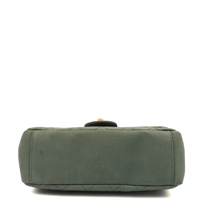 Picture of Chanel Cross Body Flap Bag in Green, Nubuck