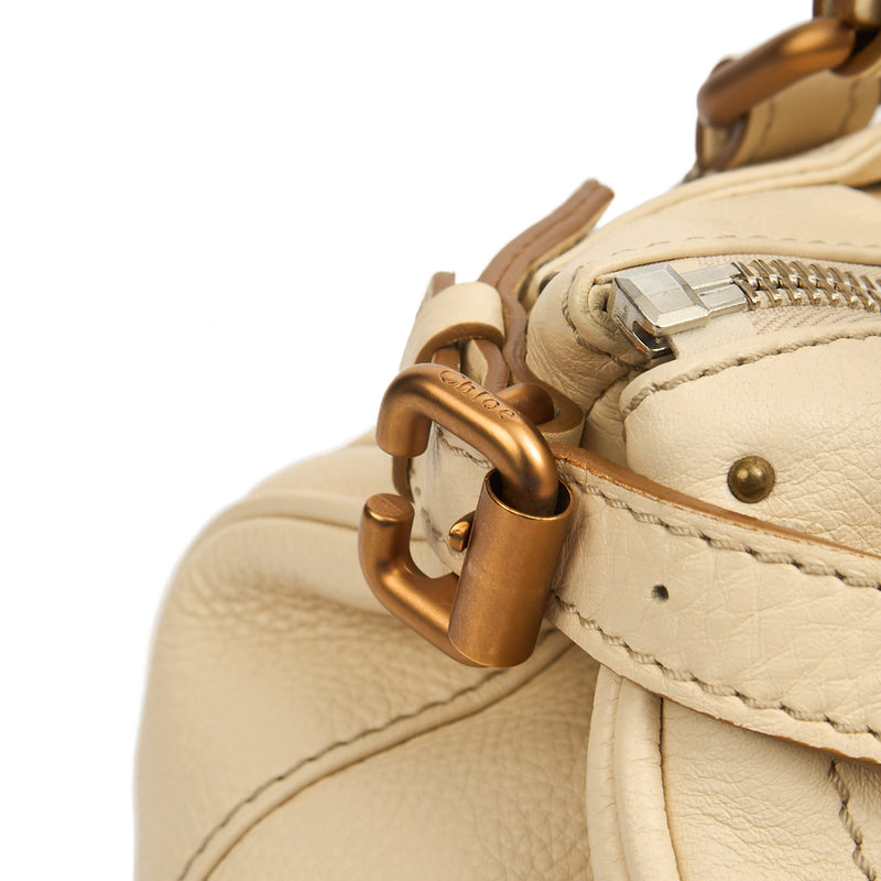 Picture of Chloe Shoulder Bag Paddington in invalid, invalid